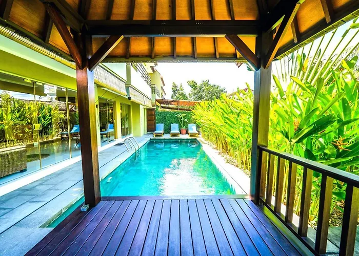 Logan - - 5 Bedroom - 3 Bathroom - Great Location