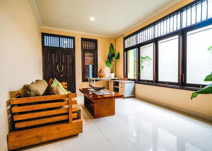 Logan - - 5 Bedroom - 3 Bathroom - Great Location * Kuta (Bali)