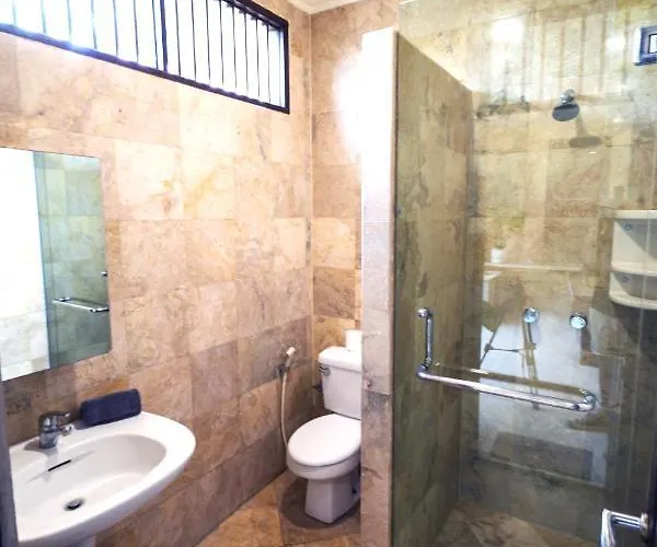 Logan - - 5 Bedroom - 3 Bathroom - Great Location Villa Kuta (Bali)