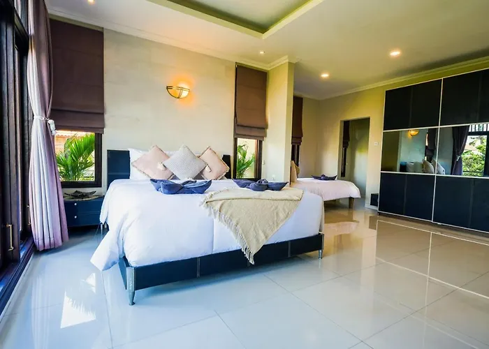Logan - - 5 Bedroom - 3 Bathroom - Great Location * Kuta (Bali)